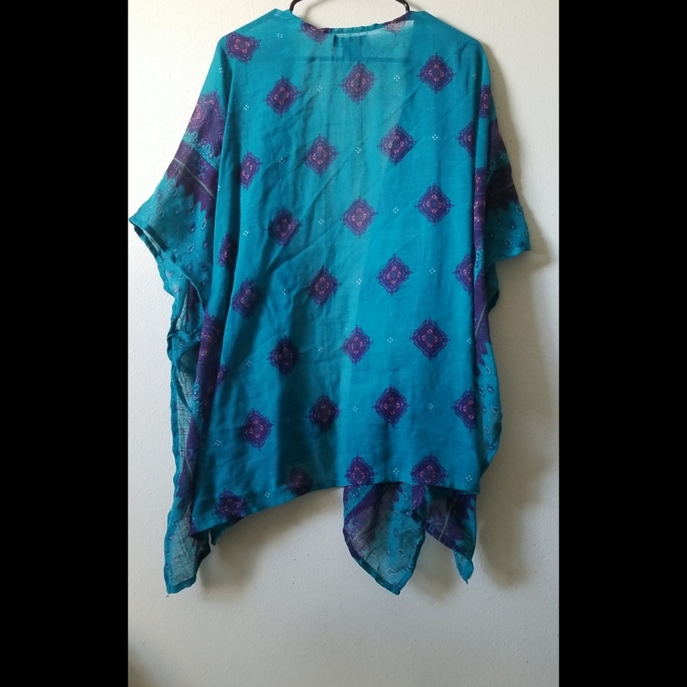 NEW LISTING!!STEVE MADDEN SHRUG - Picture 3 of 8